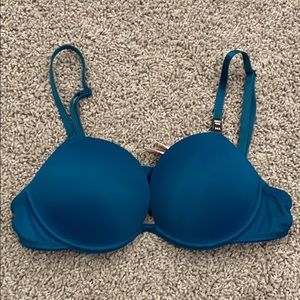 VS Pink Wear Everywhere Super Push-up Bra - 34A